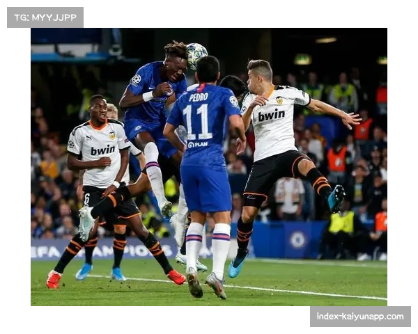 加的斯战平强敌 球队顽强表现吸引本土中小企业赞助兴趣 加的斯战平强敌 球队顽强表现吸引本土中小企业赞助兴趣